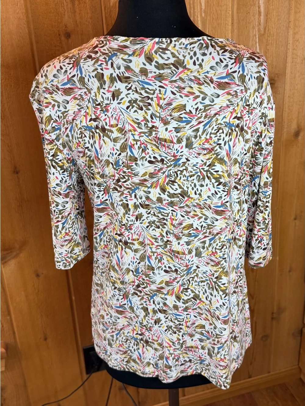 Scoop Neck Women's Tunic in Cream Multicolor Leaf Print size Medium - Picture 2 of 6